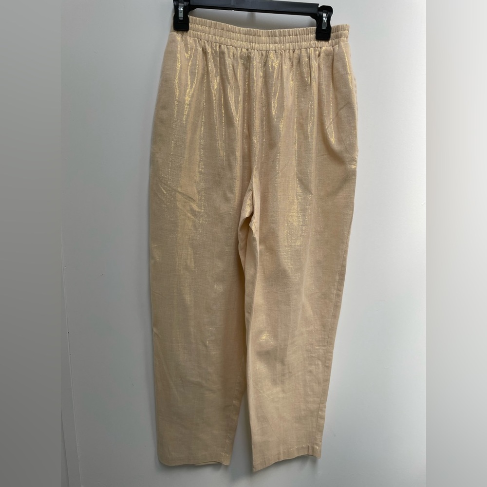 Laura & Jayne Women’s Gold sparkle flowy pants 
Size: 12